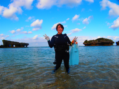 晴天の沖縄でダイビング！！